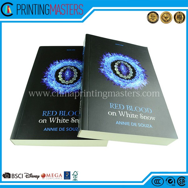 Customized High Quality Book Printing With UV Spot